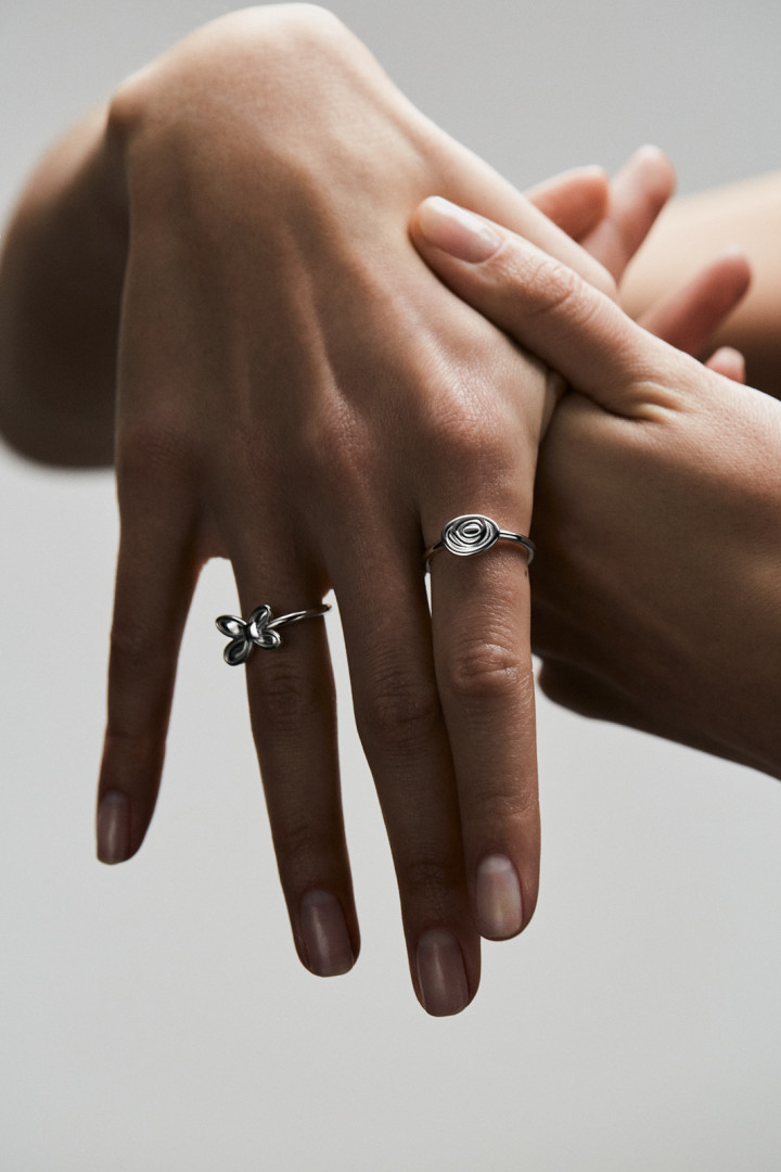 Кольцо Millefleurs из серебра 925 покрытого родием – купить в интернет-магазине AVGVST